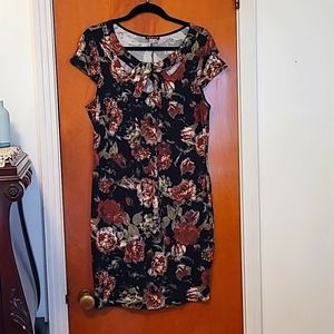VENUS Floral Dress